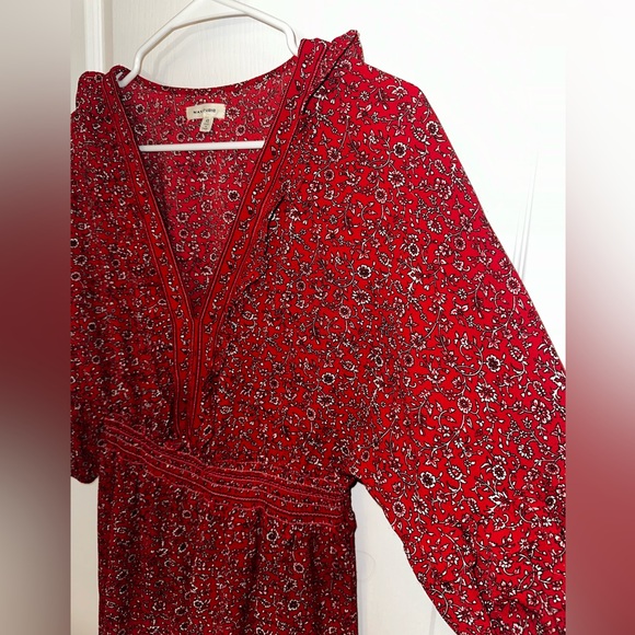 Max Studio Women's 3/4 Sleeve Tiered Bubble Crepe Dress. Size XS - Picture 2 of 7